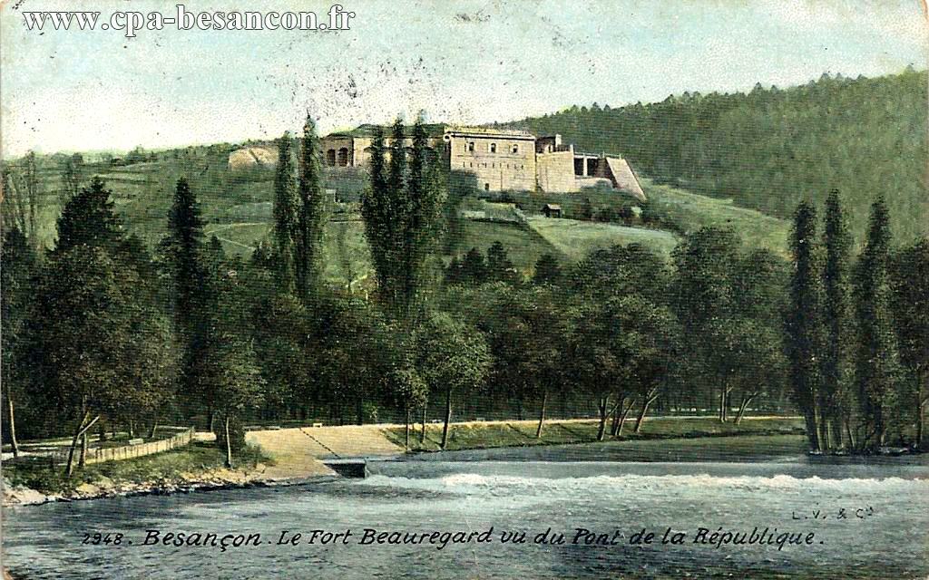 2948. Besançon - Le Fort Beauregard vu du Pont de la République.